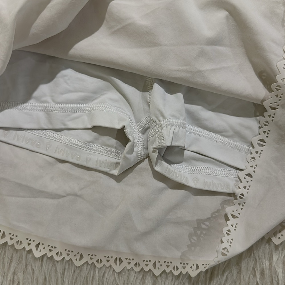 Ivivva white lace pattern skort athletic skirt size 8 - Picture 3 of 6